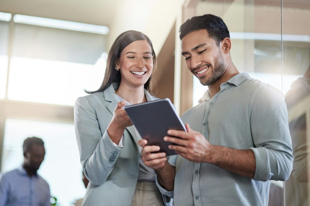 Payroll clerk